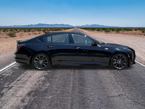 New 2026 Cadillac CT5 V RWD image 4