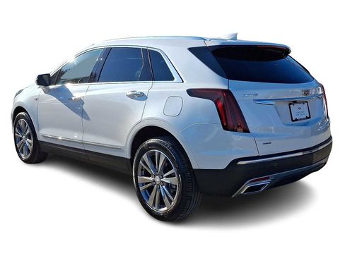 Certified 2025 Cadillac XT5 Premium Luxury image 3