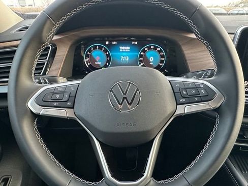 New 2026 Volkswagen Atlas SE image 41