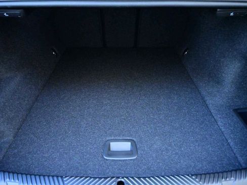 Used 2026 BMW i5 eDrive40 image 25