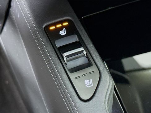 Used 2022 Kia Telluride EX w/ EX Premium Package image 21