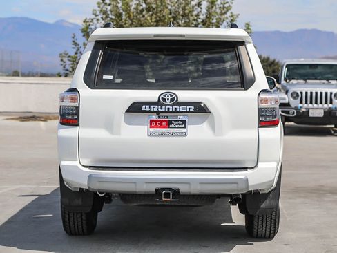 Used 2023 Toyota 4Runner TRD Off-Road Premium w/ Off Road Premium Plus Package AWD/4WD image 6