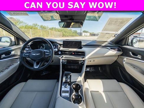 Used 2025 Genesis G70 2.5T image 5