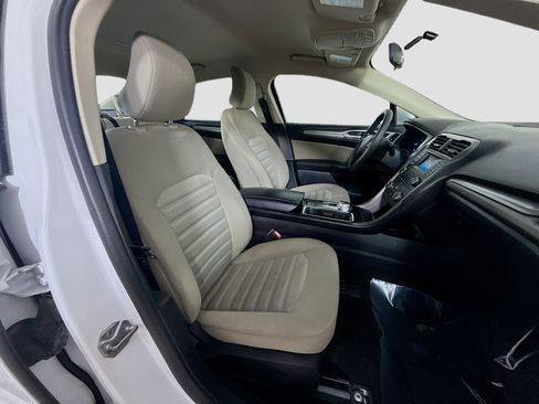 Used 2018 Ford Fusion S image 29