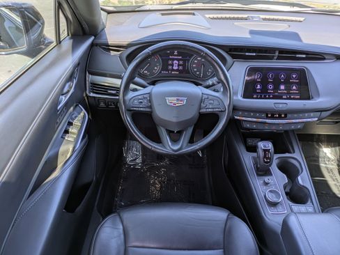 Used 2019 Cadillac XT4 Premium Luxury image 15