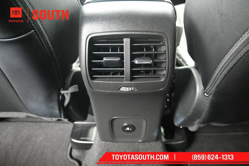 Used 2025 Ford Escape ST-Line AWD/4WD image 26