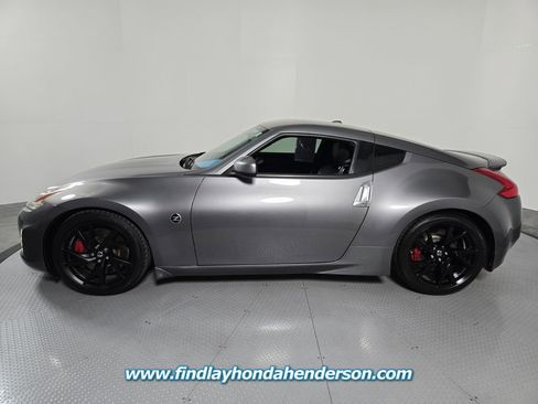 Used 2014 Nissan 370Z Touring w/ Sport Package RWD image 3