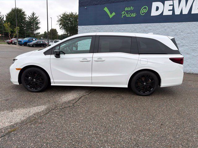 Used 2025 Honda Odyssey Sport-L image 2