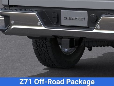 New 2026 Chevrolet Silverado 2500 LTZ w/ LTZ Premium Package AWD/4WD image 17