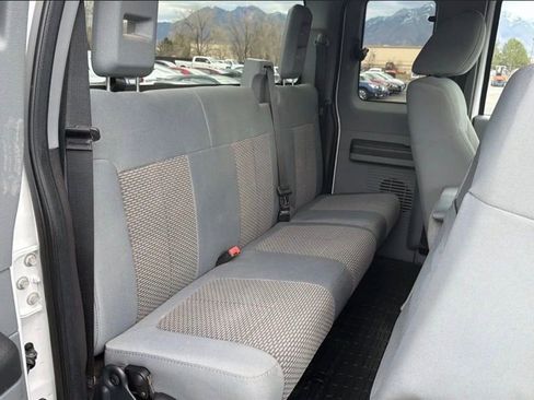 Used 2011 Ford F250 XLT w/ XLT Interior Pkg image 24