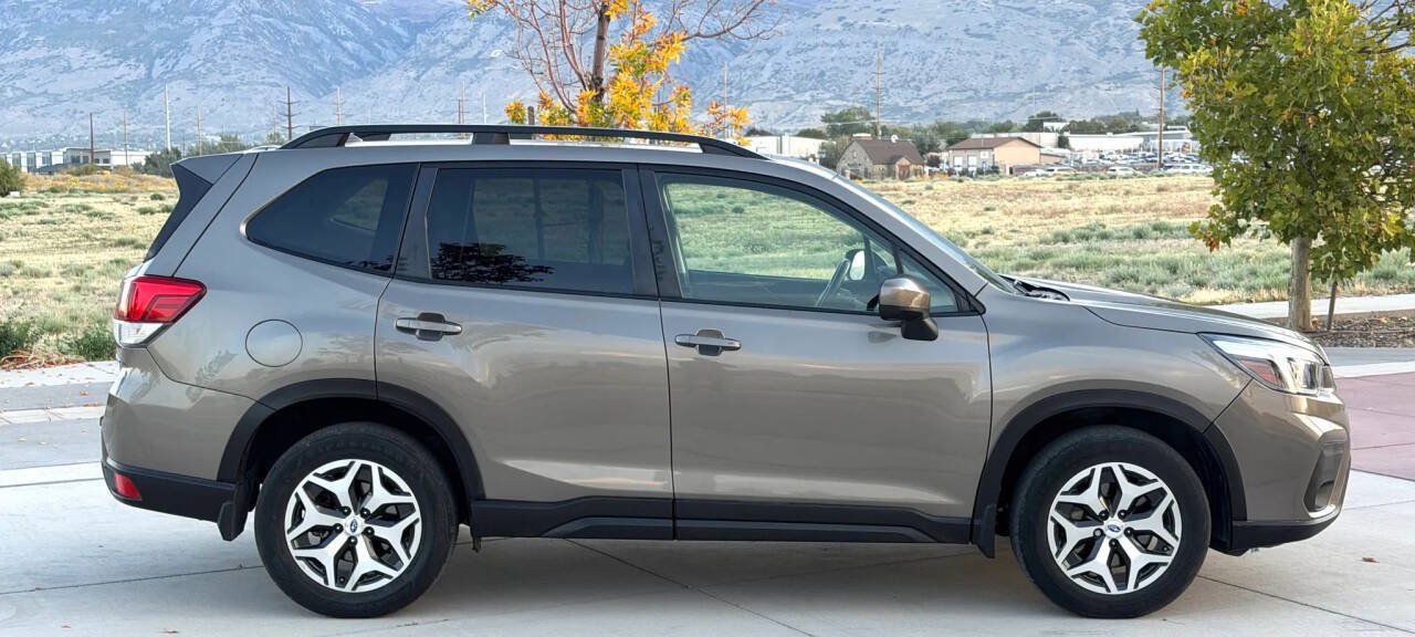 Used 2020 Subaru Forester Premium w/ Popular Package #1 AWD/4WD image 4