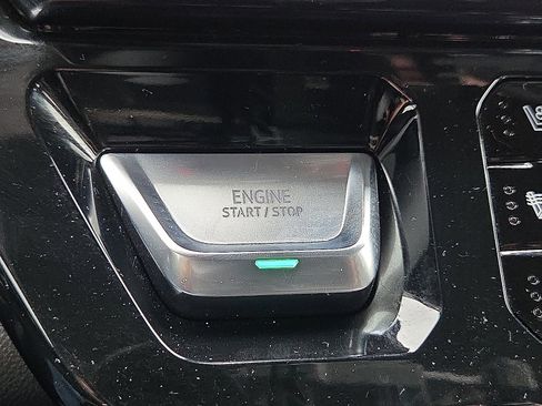 Used 2025 GMC Sierra 1500 Denali w/ Denali Reserve Package image 20