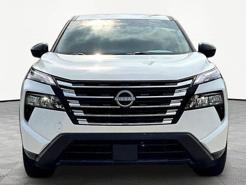 Certified 2024 Nissan Rogue S AWD/4WD image 2