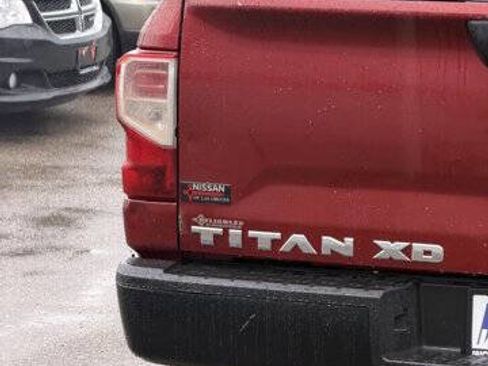 Used 2018 Nissan Titan S w/ GAWR Package image 6