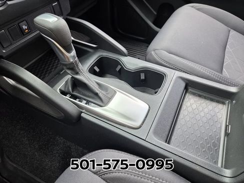 Used 2025 Nissan Frontier SV RWD image 25