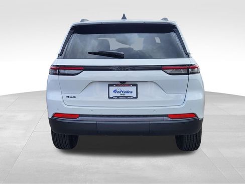 New 2026 Jeep Grand Cherokee Altitude AWD/4WD image 5