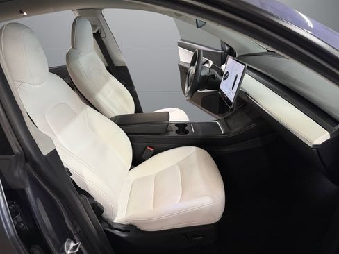Used 2021 Tesla Model Y Performance AWD/4WD image 16