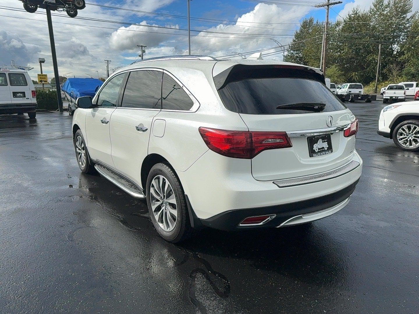 Used 2015 Acura MDX w/ Tech & Entertainment Pkg AWD/4WD image 6