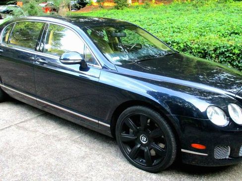 Used 2012 Bentley Flying Spur Flying Spur image 2