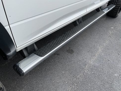 Used 2018 RAM 2500 Tradesman w/ Chrome Appearance Group image 22