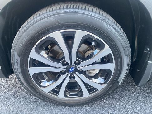 Used 2021 Subaru Forester Limited w/ Popular Package #3 image 9