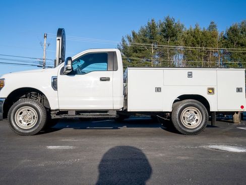 Used 2018 Ford F350 XL w/ Power Equipment Group image 3