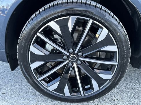 New 2026 Volvo XC60 T8 Ultra w/ Climate Package image 10