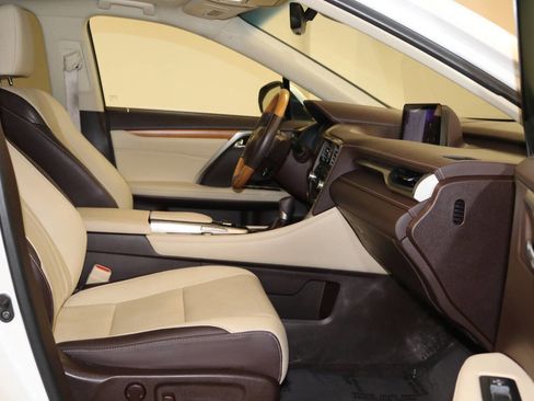 Used 2017 Lexus RX 350 FWD image 17