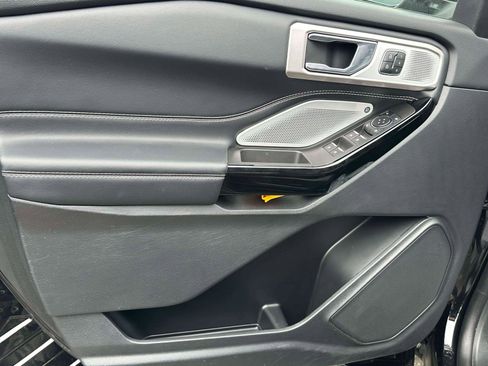 Certified 2023 Ford Explorer ST w/ Equipment Group 401A image 19