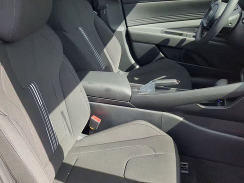 New 2026 Hyundai Elantra Sport FWD image 22