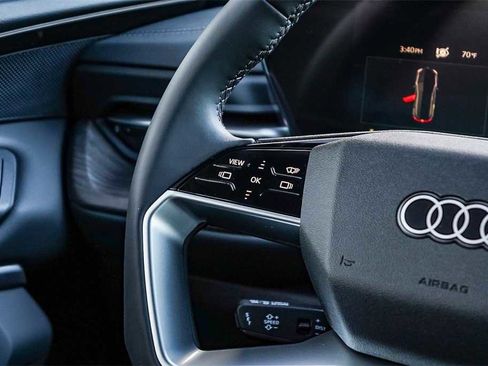 New 2025 Audi Q5 Premium Plus image 16