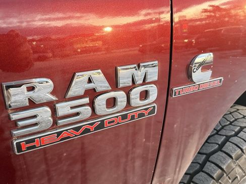 Used 2018 RAM 3500 Tradesman w/ Chrome Appearance Group image 18