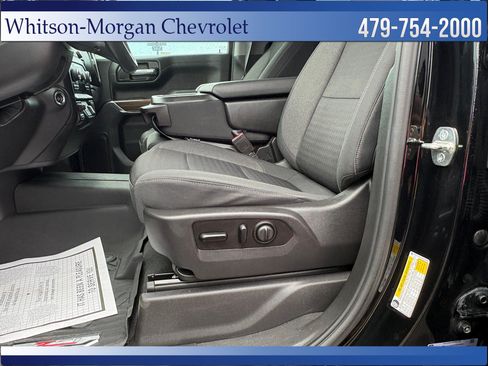 Used 2021 Chevrolet Silverado 1500 LT AWD/4WD image 17