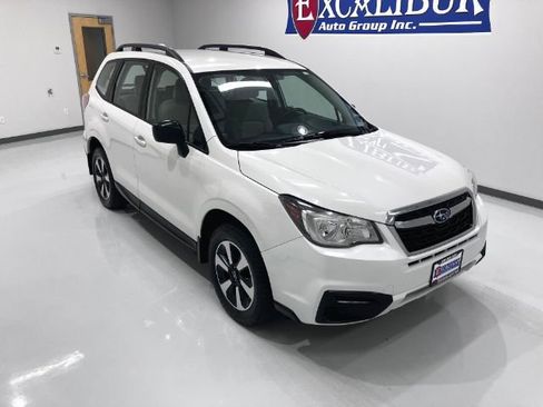Used 2017 Subaru Forester 2.5i w/ Alloy Wheel Package image 37