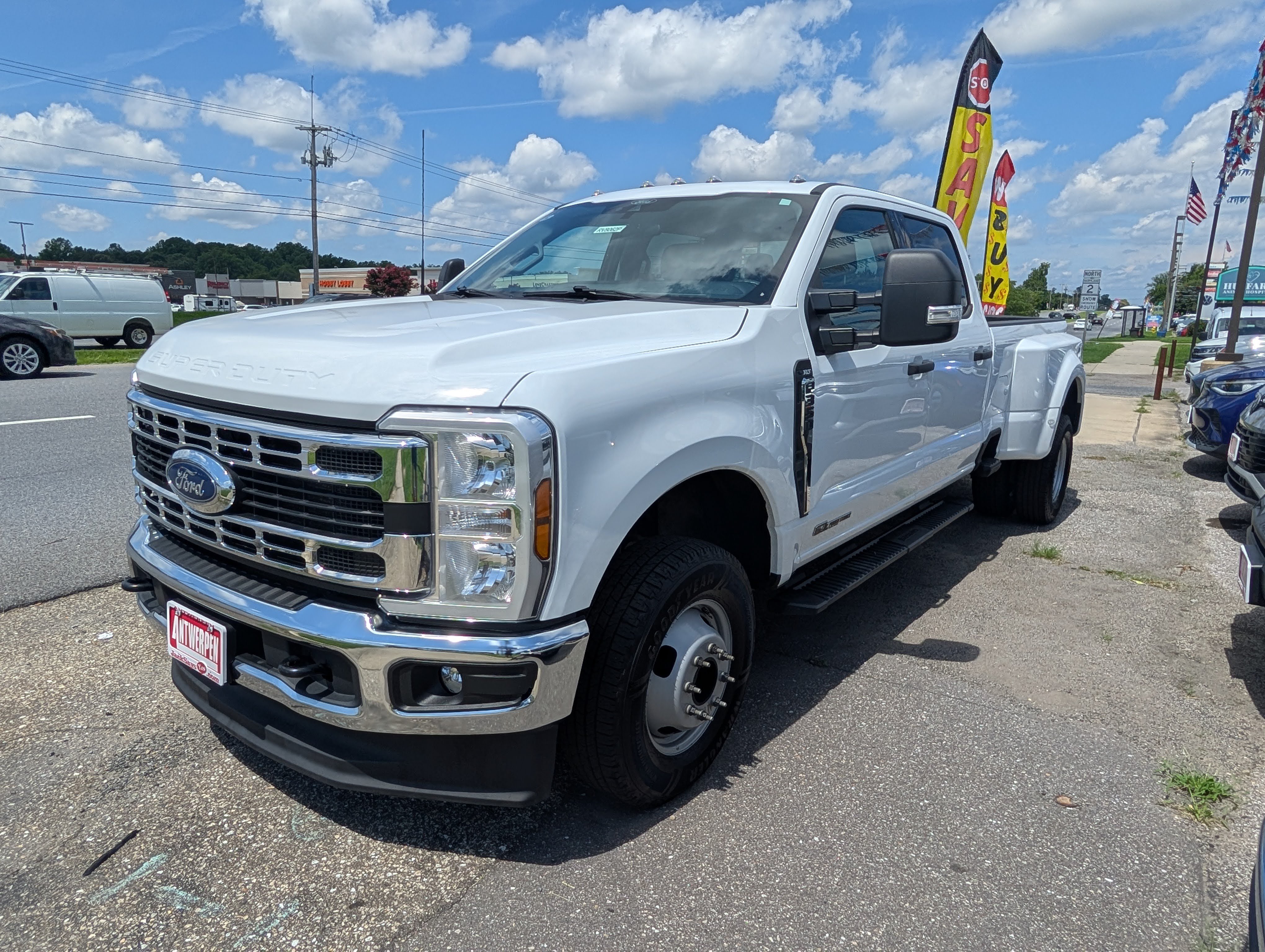 Used 2026 Ford F350 XLT AWD/4WD image 6