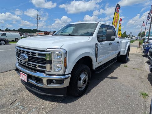Used 2026 Ford F350 XLT AWD/4WD image 6