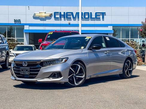 Used 2022 Honda Accord Sport image 1