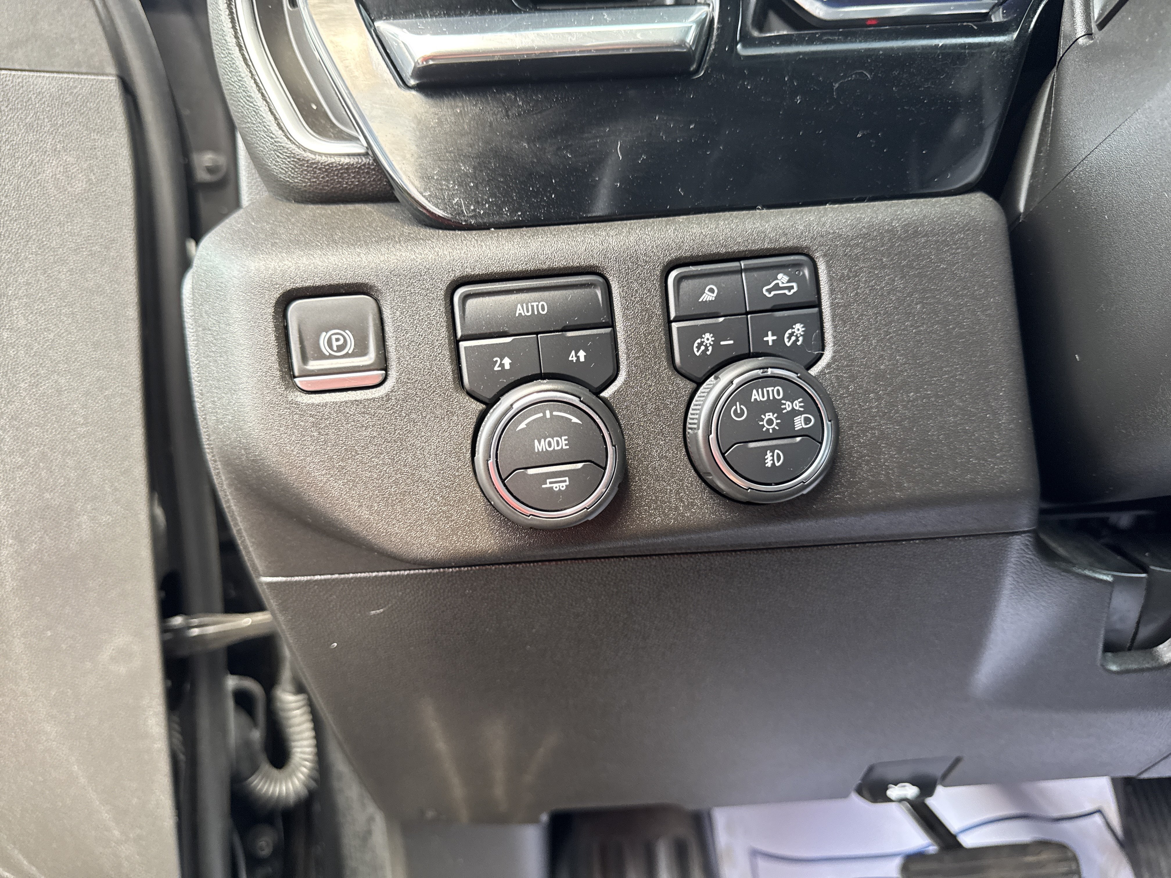 Used 2023 Chevrolet Silverado 1500 RST w/ RST All Star Premium Package AWD/4WD image 10