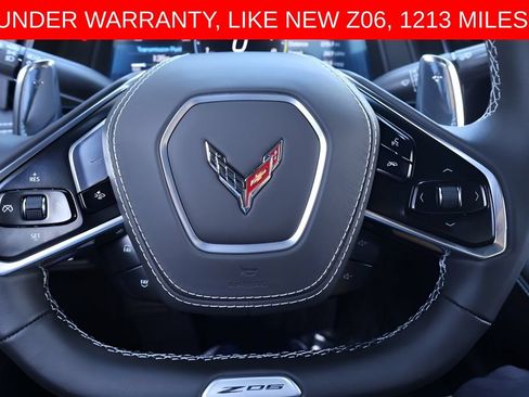 Used 2025 Chevrolet Corvette Z06 RWD image 16