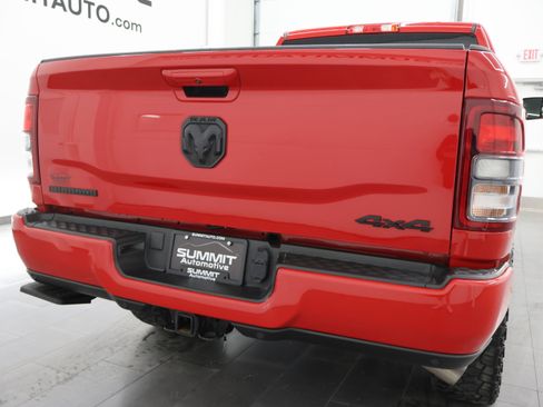 Used 2021 RAM 2500 Big Horn w/ Night Edition AWD/4WD image 27