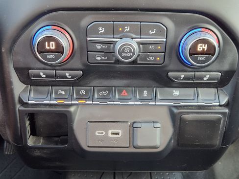Used 2019 Chevrolet Silverado 1500 LT w/ Texas Edition RWD image 20