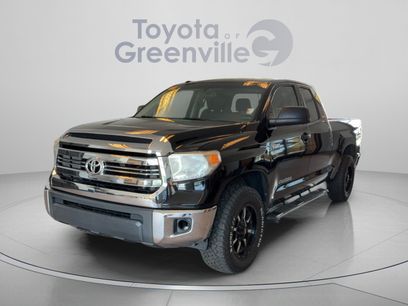 Used 2017 Toyota Tundra SR5 w/ SR5 Upgrade Package
