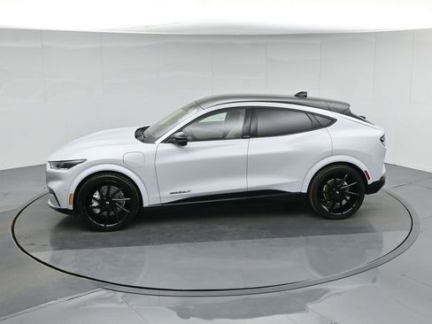 Used 2021 Ford Mustang Mach-E Premium image 44