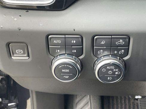 Used 2023 GMC Sierra 1500 Denali Ultimate image 20