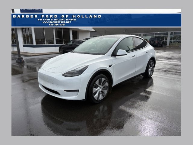 Used 2023 Tesla Model Y Long Range AWD/4WD image 1