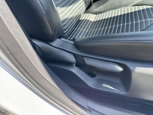 Used 2022 Toyota Camry SE image 36