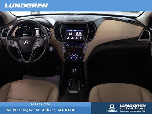 Used 2017 Hyundai Santa Fe Sport image 17