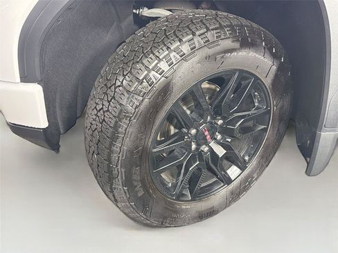 Used 2025 GMC Sierra 1500 Elevation AWD/4WD image 37