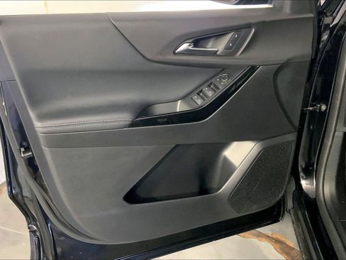 Used 2026 Chevrolet Equinox LT AWD/4WD image 26