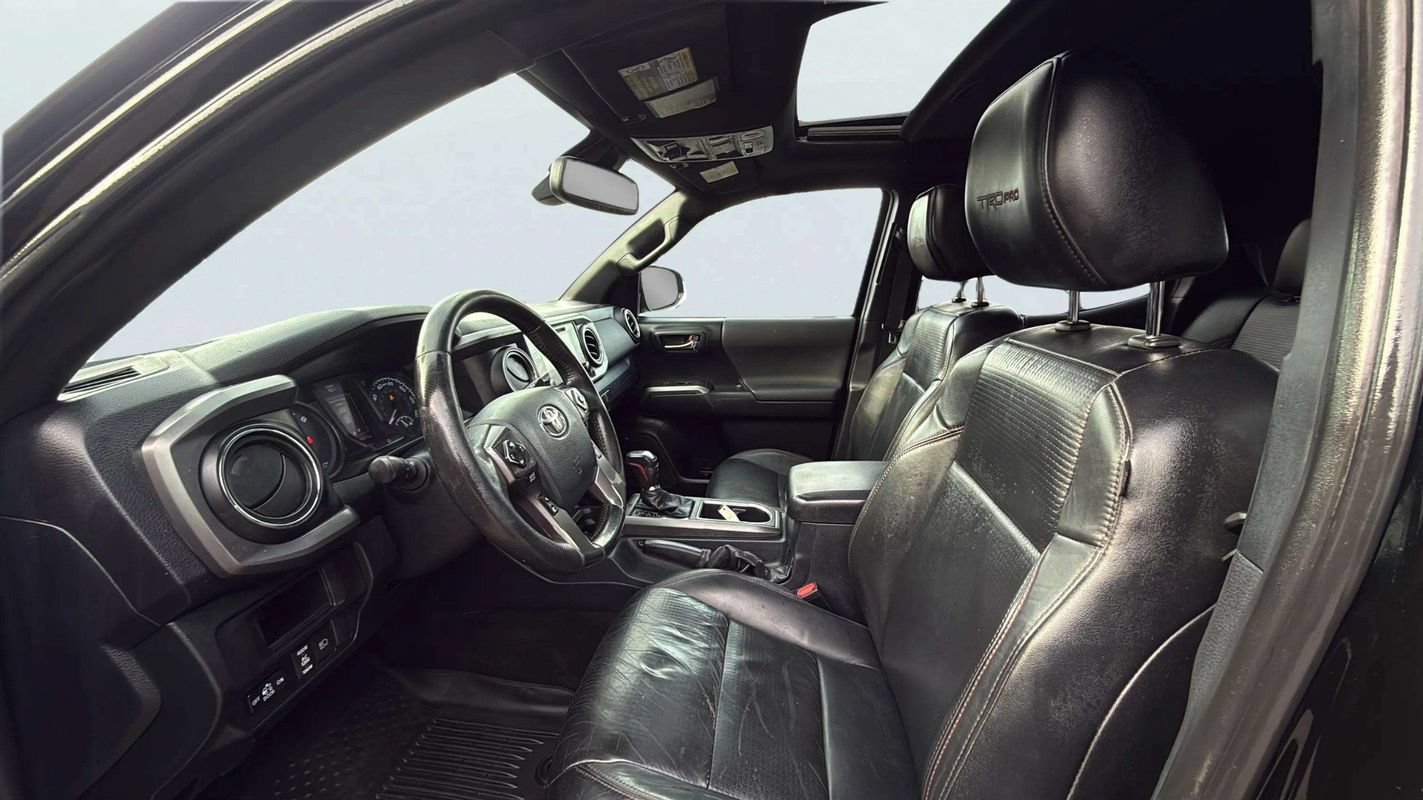 Used 2019 Toyota Tacoma TRD Pro AWD/4WD image 17